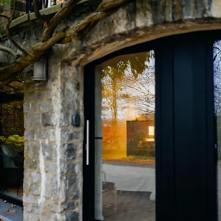 D'hôtes Eucalyptus Et Glycine Alojamento de Acomodação e Pequeno-almoço 3*