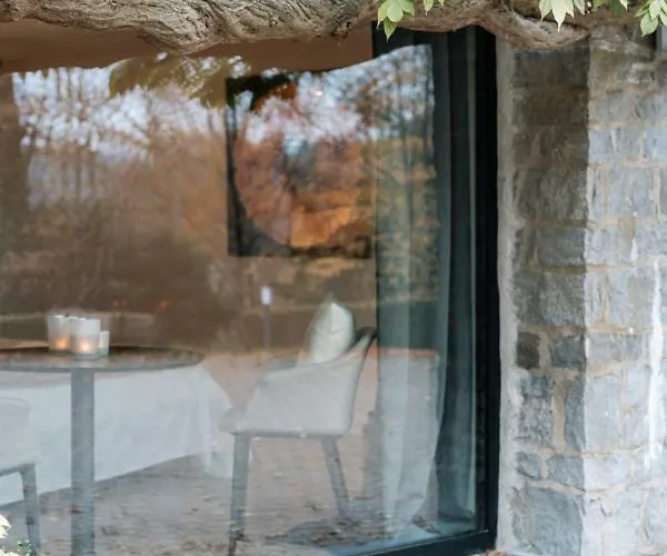 D'hotes Eucalyptus Et Glycine Bed & Breakfast 3*